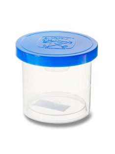 Kis vízpohár kiömlés ellen