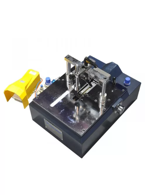 Pneumatic benchtop frame stapler