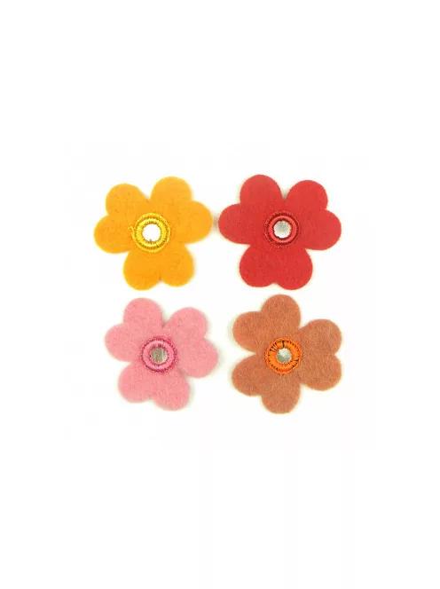 Felt shamrock flowers - 4 pcs