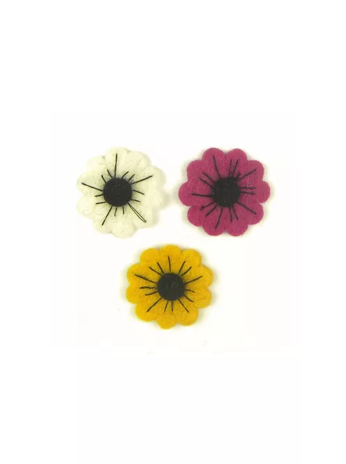 Colored felt flowers - 3 pcs